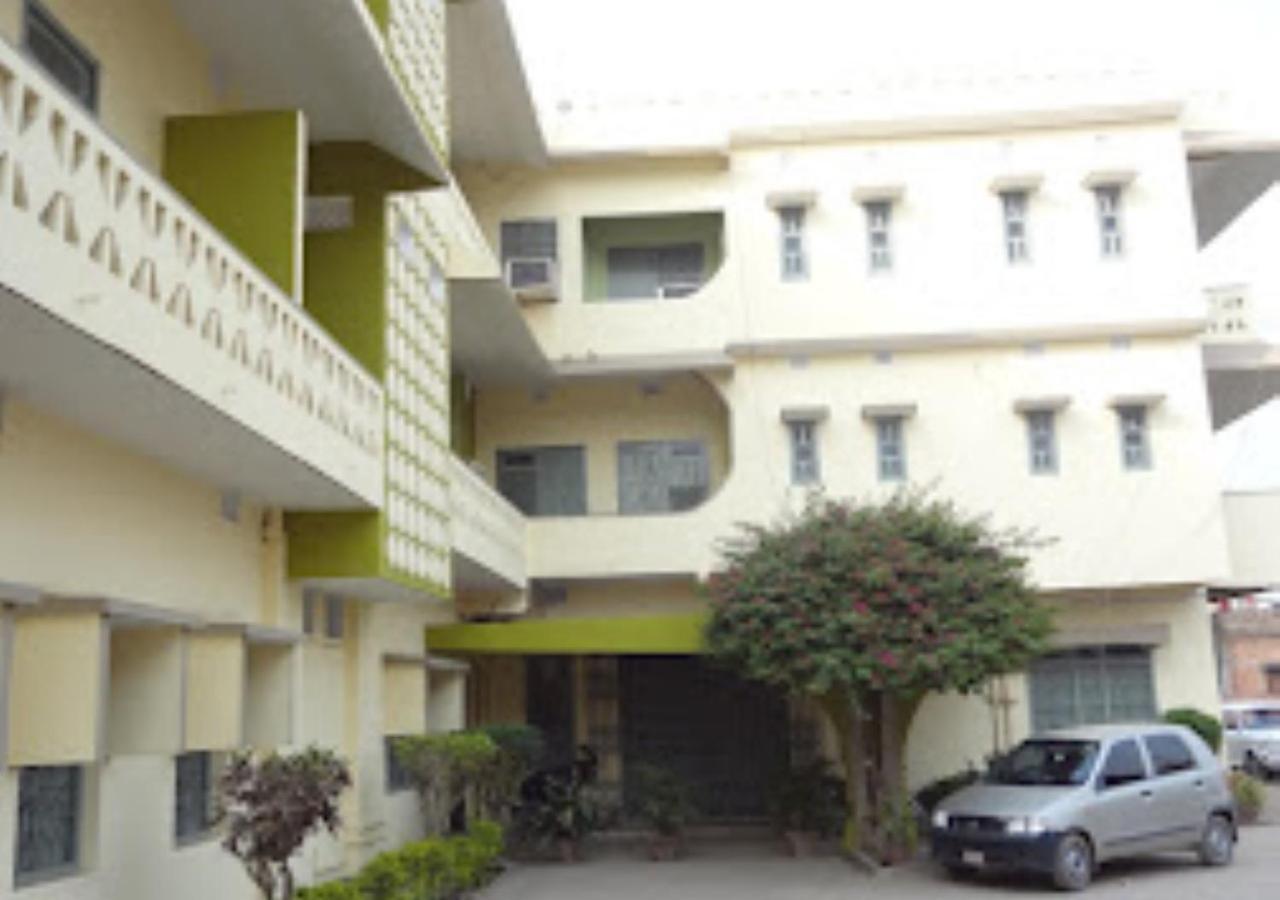 Vijieya Hotel Bihar Saharsa Bagian luar foto
